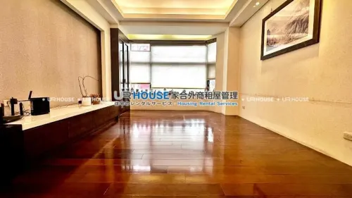Apartment for rent TWD 80 000 -  - 4 bedrooms