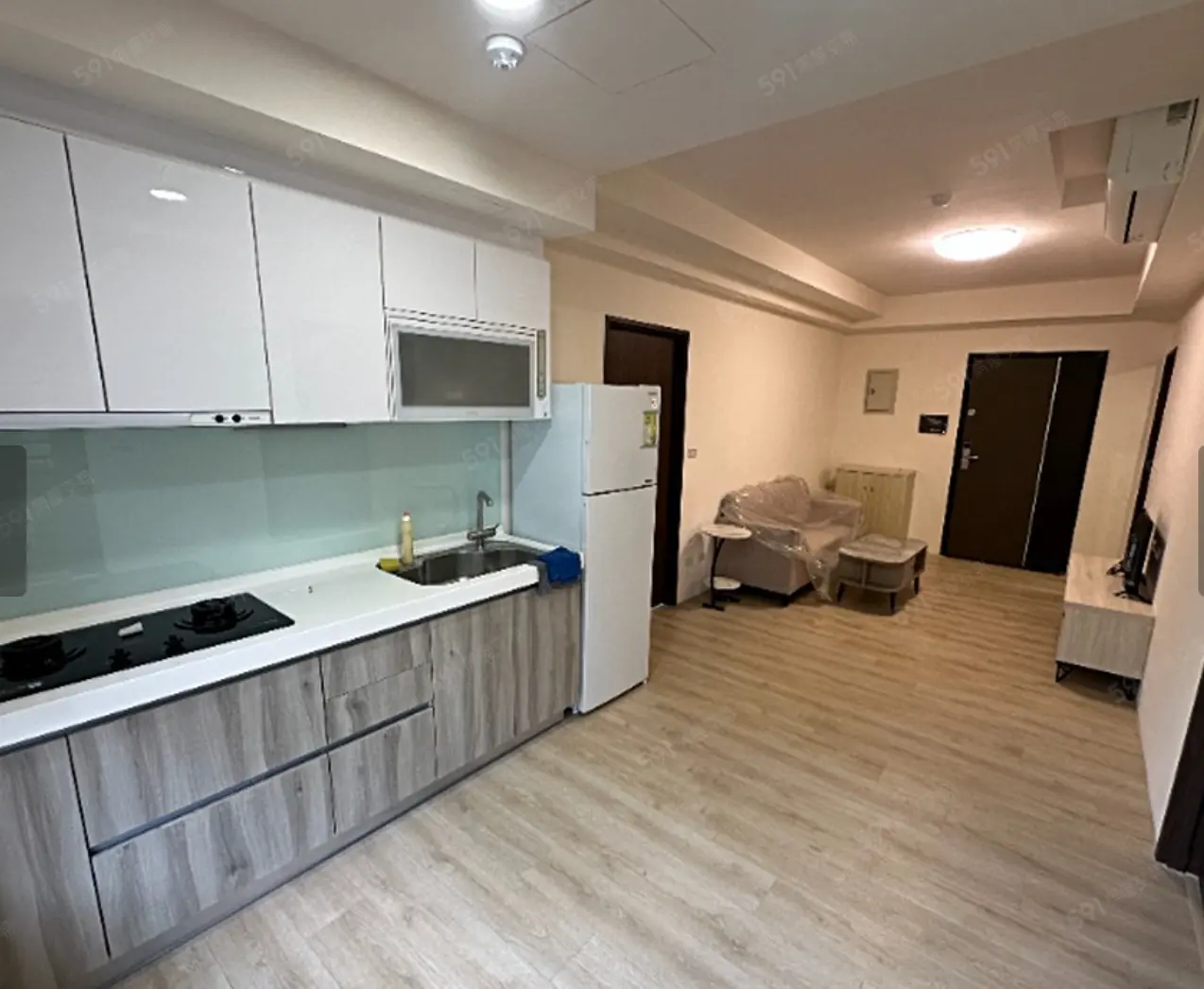 2 bedrooms apartment for rent in Tamsui District, New Taipei City | NT$ 26 800 | 35 ping slide 5