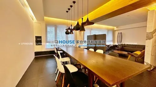 Apartment for rent TWD 160 000 -  - 3 bedrooms