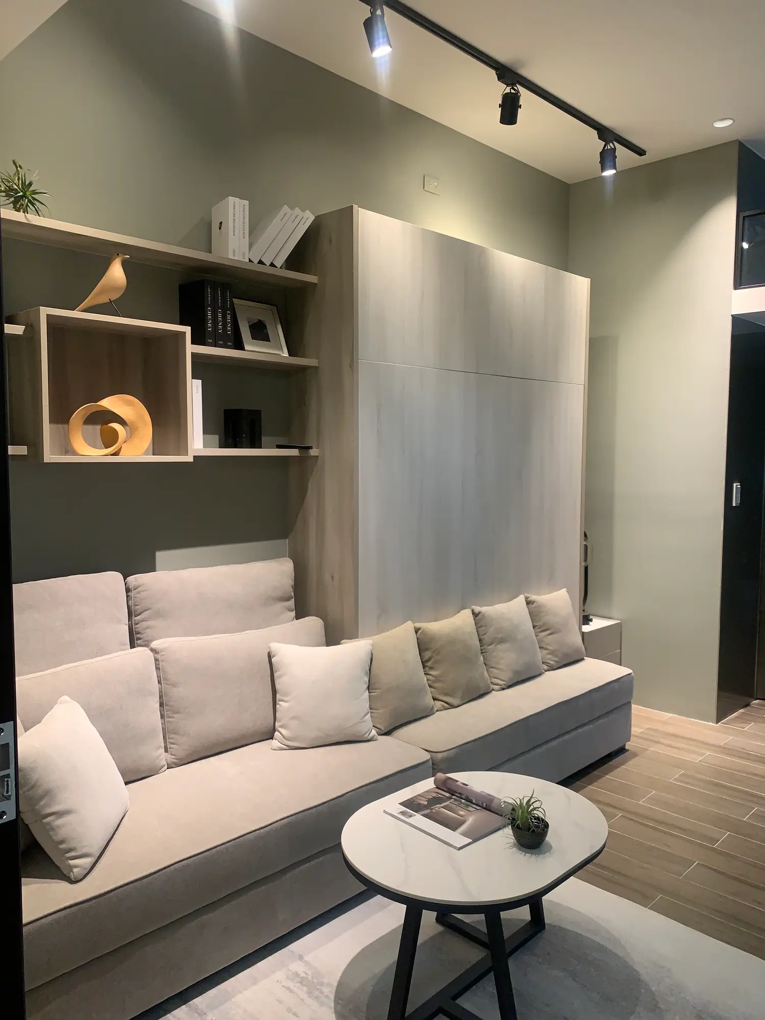 Studio apartment for rent TWD 63 000 - 13 ping - Taipei City,Daan District slide 1