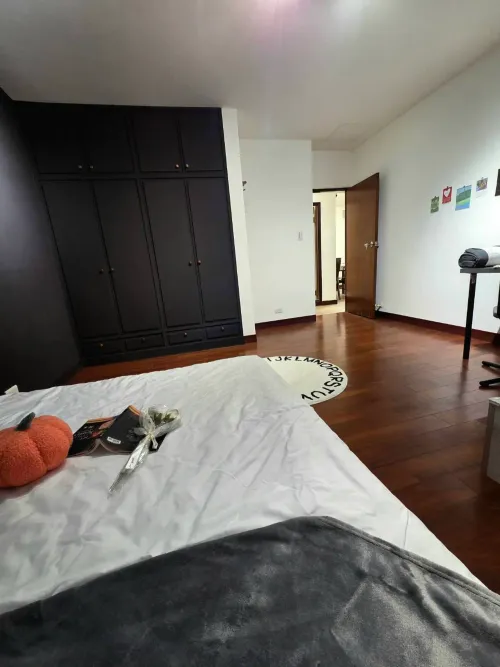 Private room for rent TWD 14 000 - Lane 76, Section 3, Xinsheng S Rd - 5 bedrooms