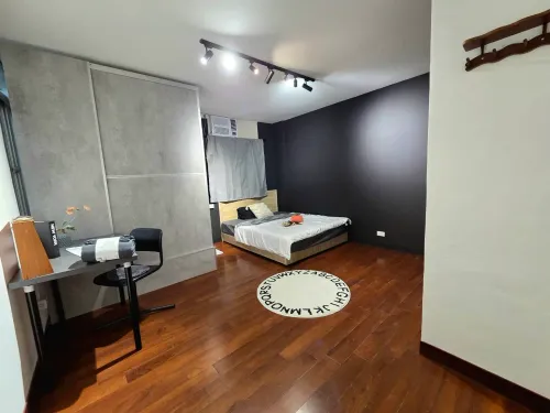 Private room for rent TWD 14 000 - Lane 76, Section 3, Xinsheng S Rd - 5 bedrooms