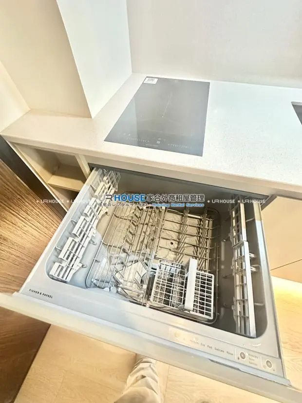1 room apartment for rent in Daan District, Taipei City | NT$ 52 500 | 6 ping slide 6