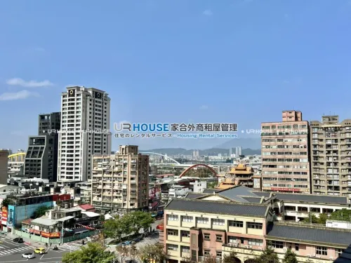 1 room apartment for rent in Songshan District, Taipei City | NT$ 65 000 | 15 ping slide 13