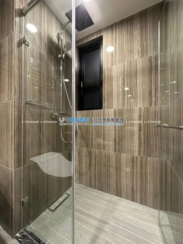 1 room apartment for rent in Songshan District, Taipei City | NT$ 51 200 | 10 ping slide 8