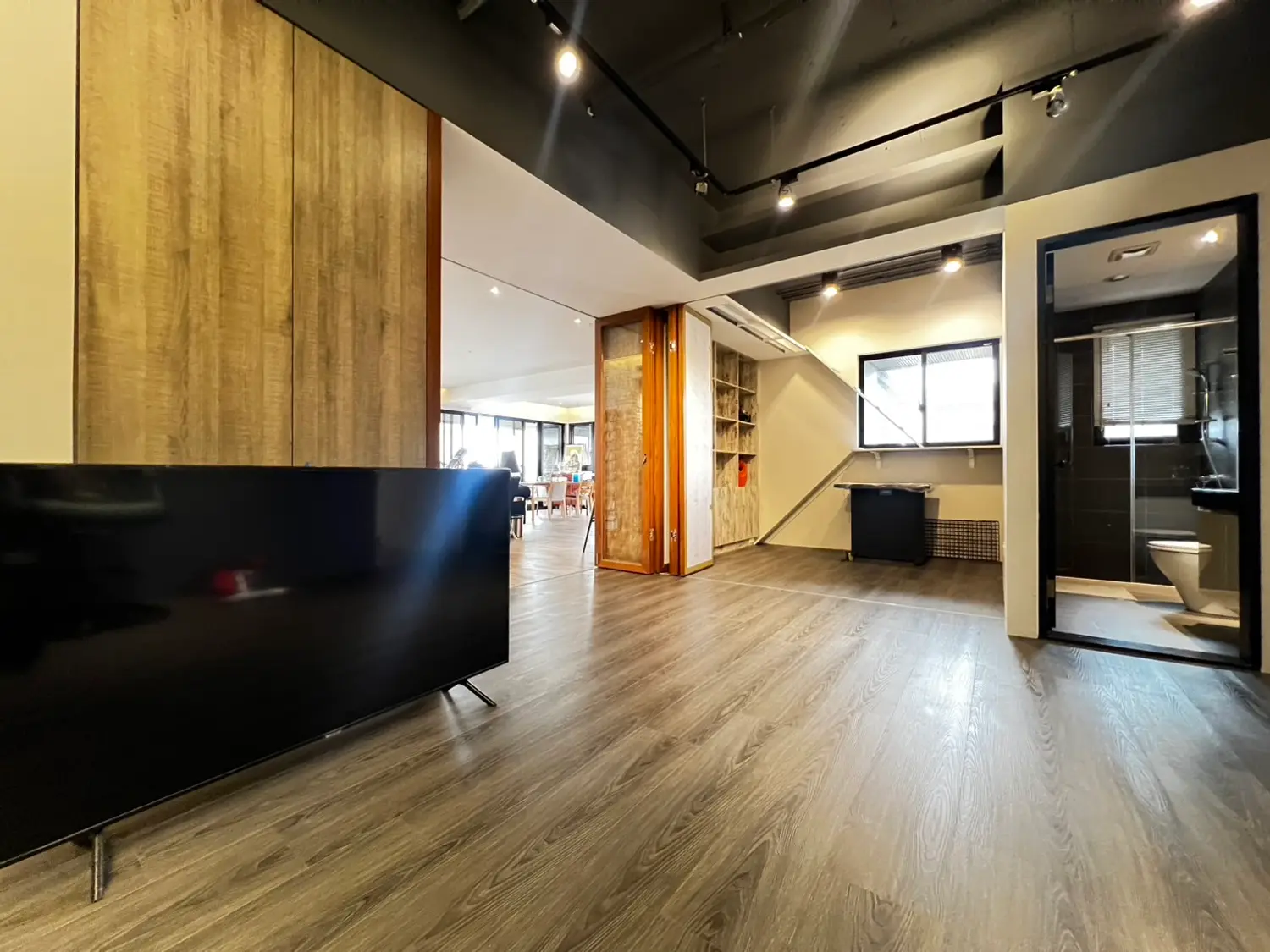 3 bedrooms apartment for rent TWD 120 000 - 55 ping - Taoyuan District,Taoyuan City slide 3
