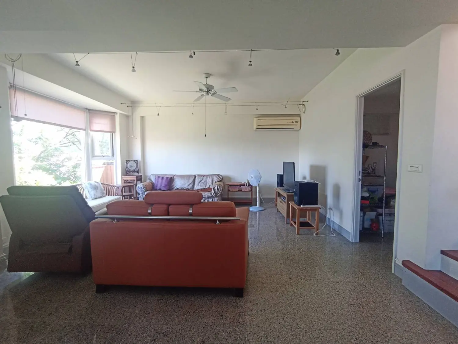 5 bedrooms villa for sale TWD 34 800 000 - 62 ping - Xindian District,New Taipei City slide 8