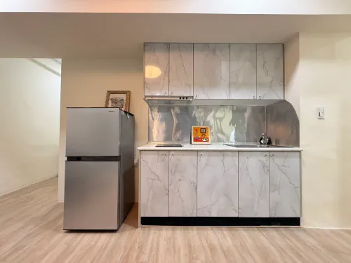 2 bedrooms apartment for rent in Xinyi District, Taipei City | NT$ 38 000 | 16 ping slide 3