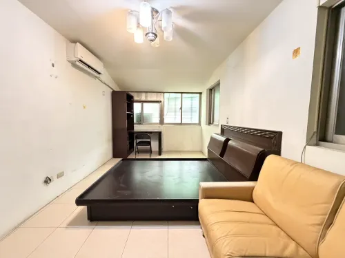 Room for rent NT$ 9 000 - Lane 249, Fuyuan Street - 3 bedrooms
