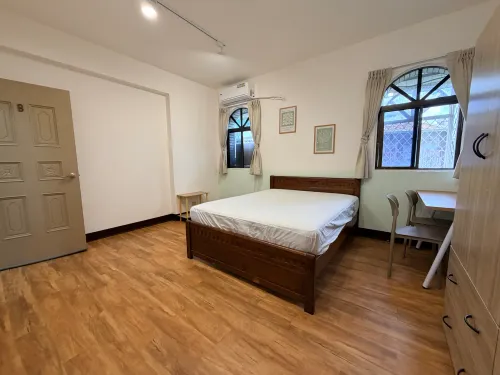 Room for rent NT$ 18 800 - Lane 365, Zhongzheng Road - 4 bedrooms