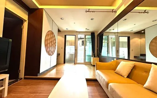1 room apartment for rent in Xinyi District, Taipei City | NT$ 35 000 | 8 ping slide 3