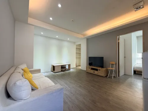 2 bedrooms apartment for rent in Luzhou District, New Taipei City | NT$ 22 800 | 15 ping slide 3
