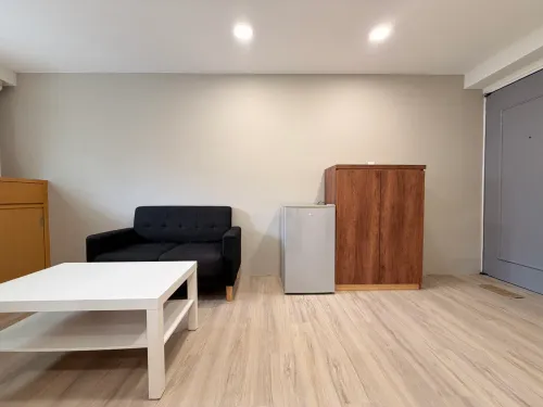 Room for rent NT$ 29 800 - Lane 39, Section 2, Zhongshan North Road - 1 room