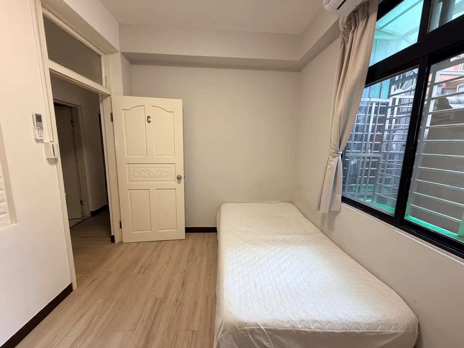 中山區, 台北市分租套房、雅房出租 | NT$ 13 300 | 2 坪 slide 3