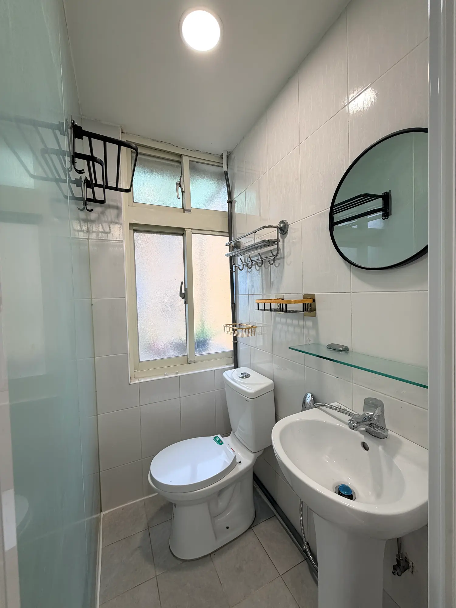 Room for rent in Zhongzheng District, Taipei City | NT$ 13 800 | 3 ping slide 3