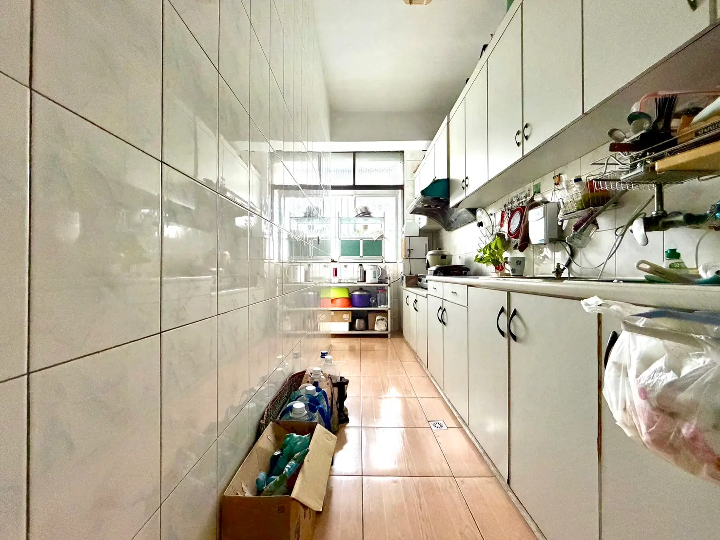 4 bedrooms apartment for sale in Gushan District, Kaohsiung City | NT$ 5 580 000 | 28 ping slide 3