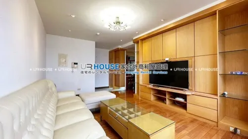 Apartment for rent TWD 36 000 - Xinpo 1st St - 3 bedrooms