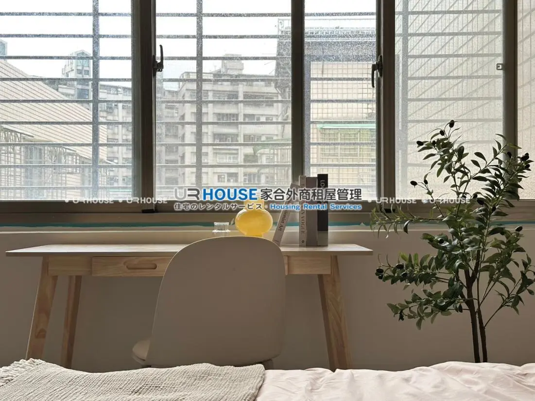 Room for rent in Zhonghe District, New Taipei City | NT$ 21 550 | 11 ping slide 8