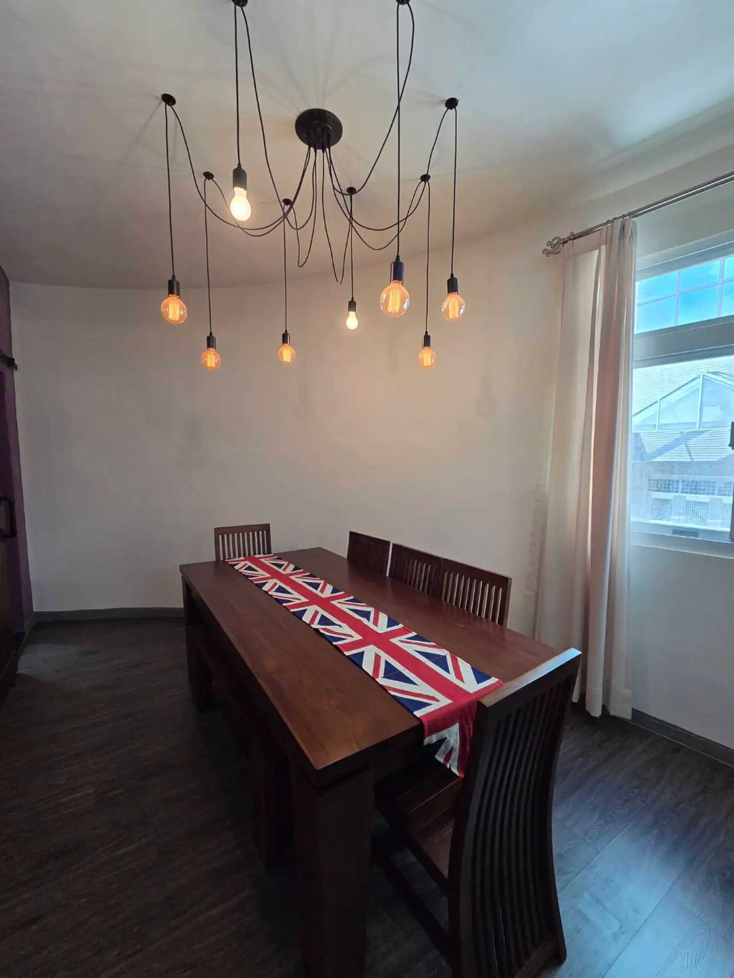 3 bedrooms apartment for rent TWD 41 500 - 38 ping - Beitou District,Taipei City slide 0