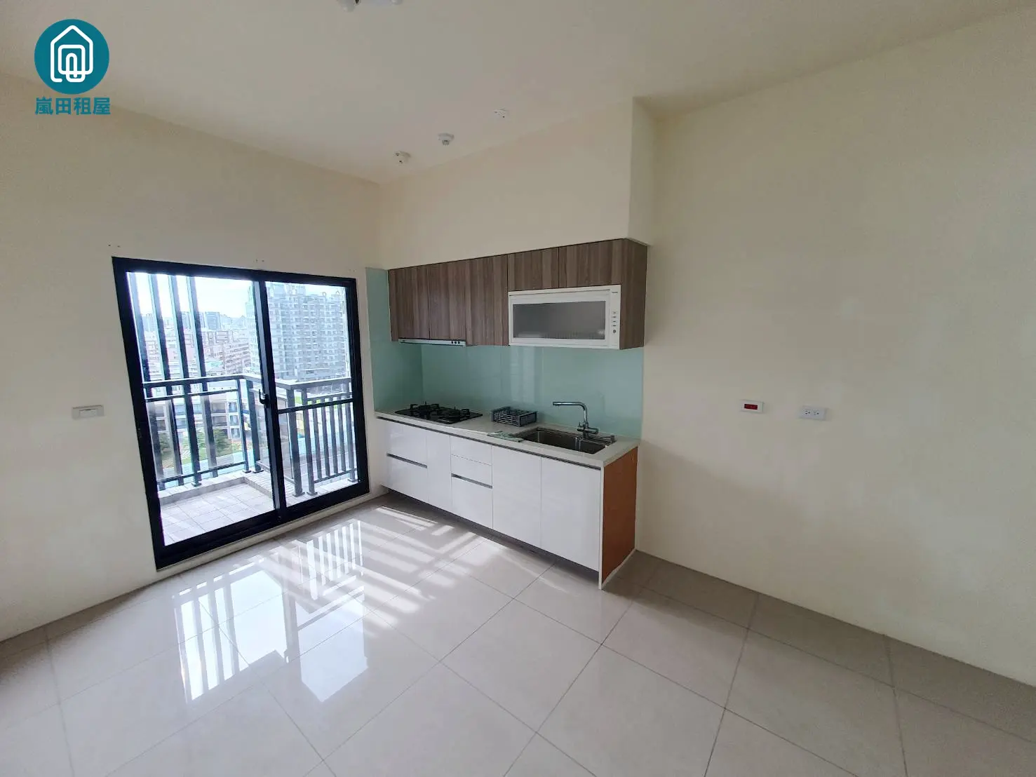 3 房 太平區, 台中市公寓出租 | TWD 29 000 | 22 坪 slide 3