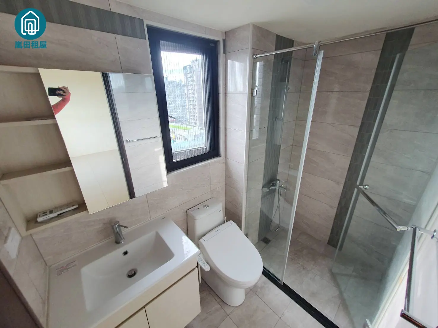 3 房 太平區, 台中市公寓出租 | TWD 29 000 | 22 坪 slide 11