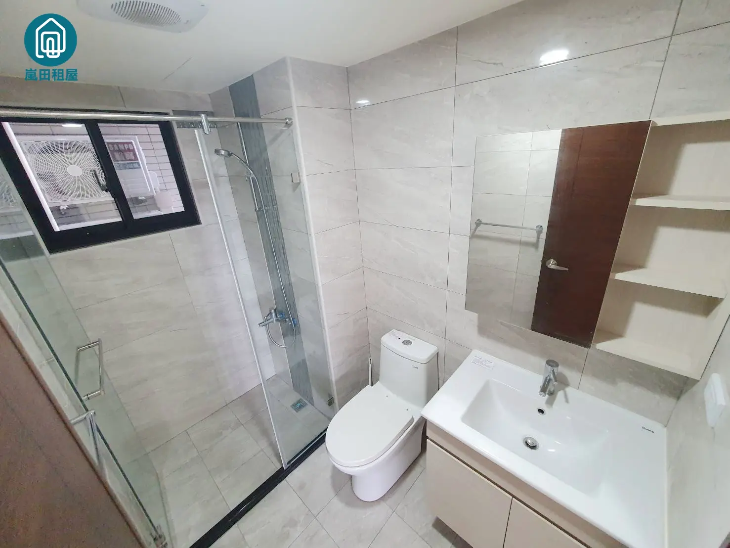 3 房 太平區, 台中市公寓出租 | TWD 29 000 | 22 坪 slide 13