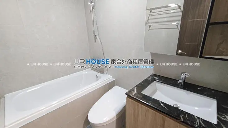 2 bedrooms apartment for rent in Beitou District, Taipei City | NT$ 65 000 | 17 ping slide 10