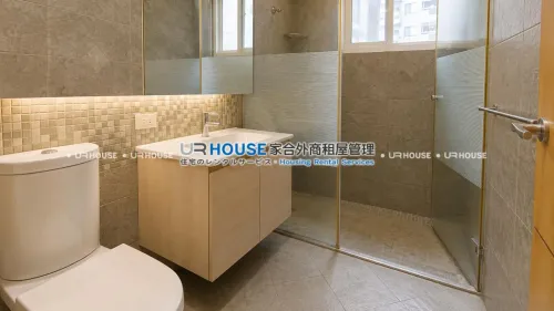 4 bedrooms apartment for rent in Shilin District, Taipei City | NT$ 69 000 | 54 ping slide 9