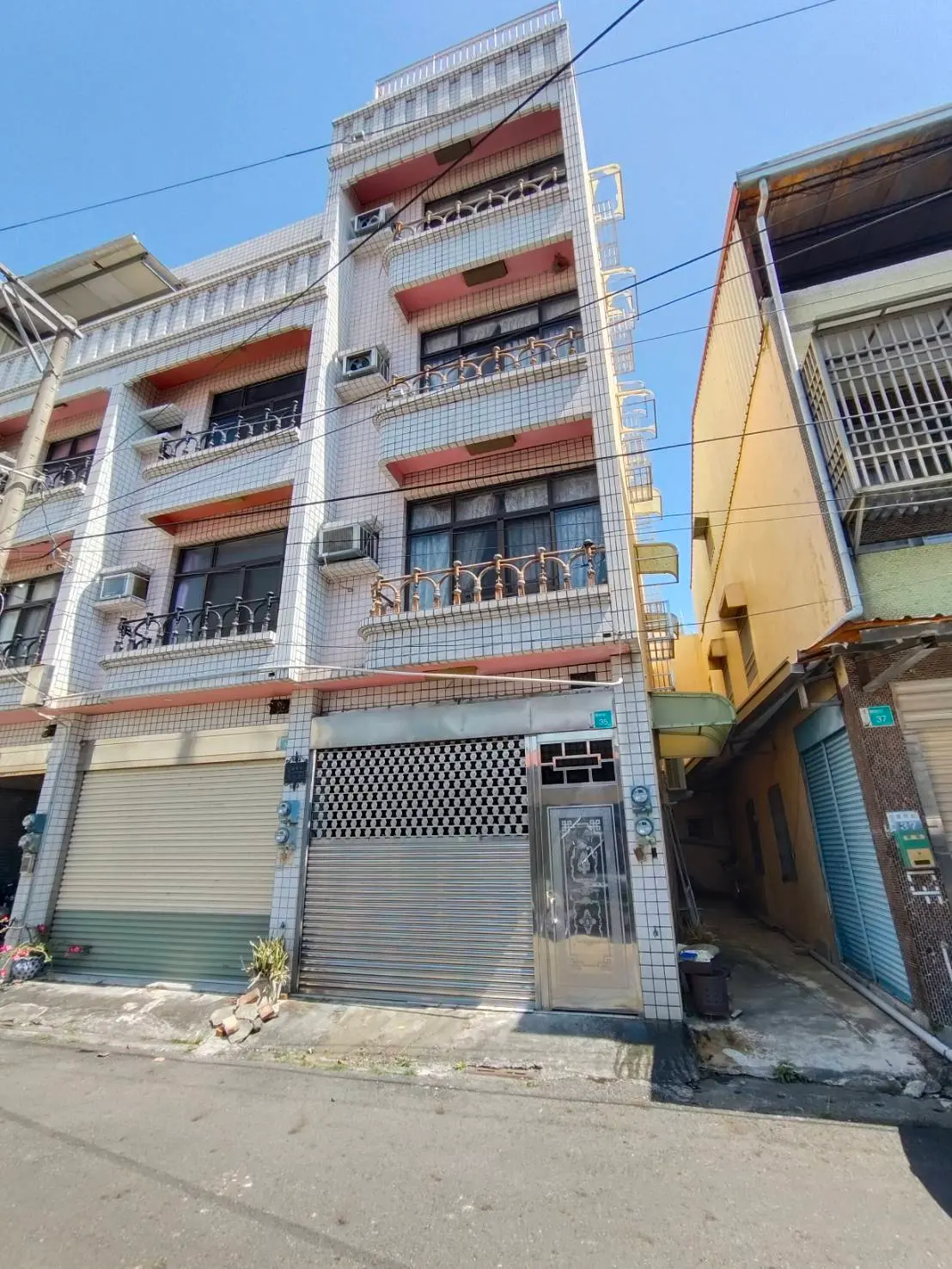 1 room townhouse for sale in Baihe District, Tainan City | TWD 1 369 000 | 101 ping slide 0