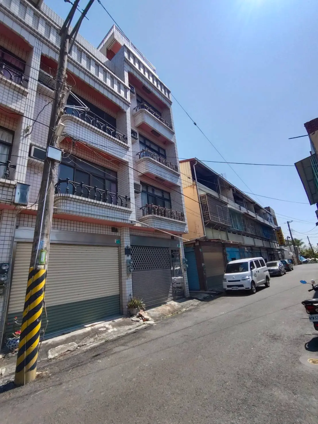 1 room townhouse for sale in Baihe District, Tainan City | TWD 1 369 000 | 101 ping slide 1