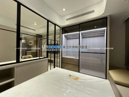 1 room apartment for rent in Songshan District, Taipei City | NT$ 51 200 | 10 ping slide 3