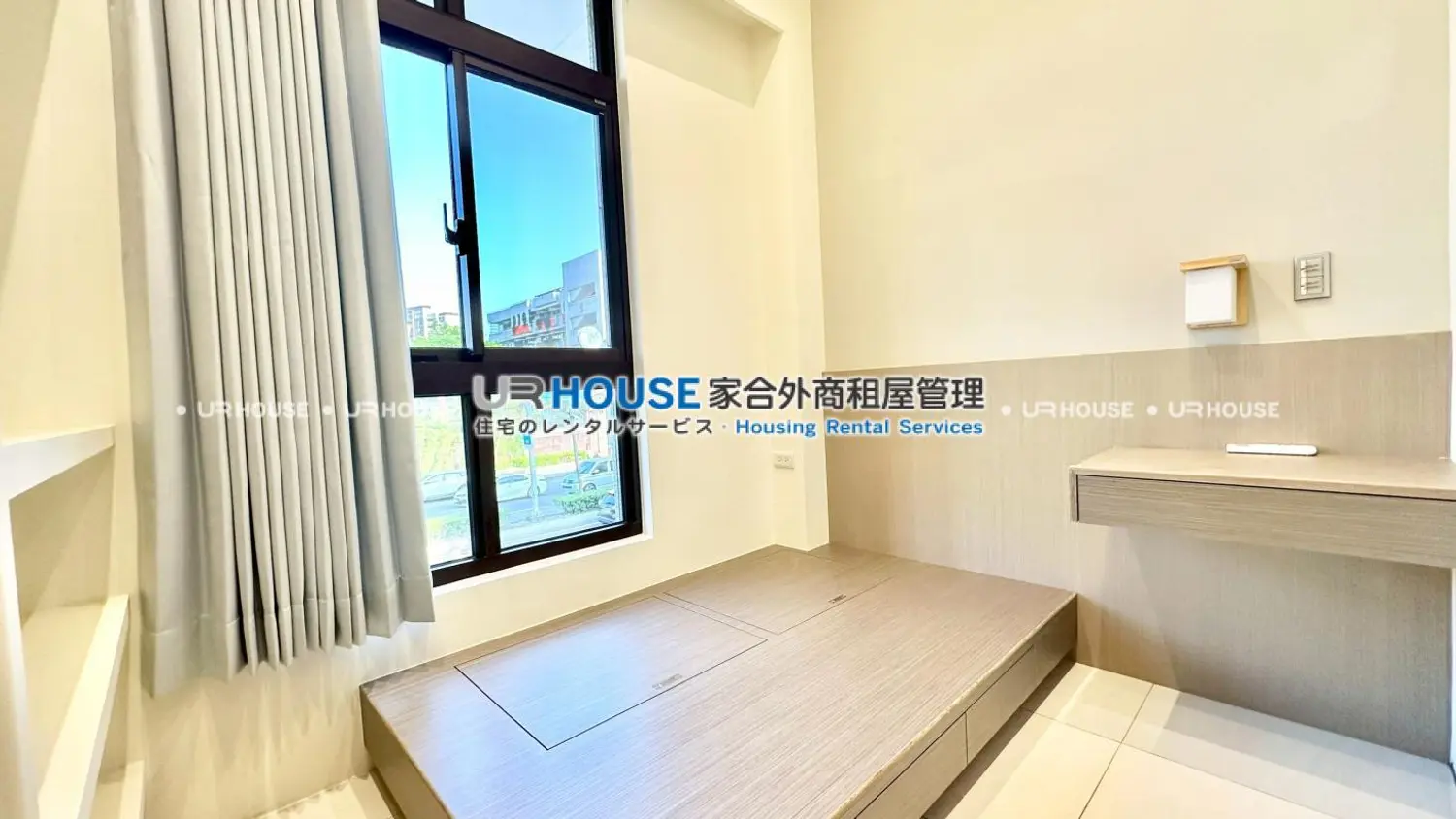3 bedrooms apartment for rent TWD 38 000 - 20 ping - Xinzhuang District,New Taipei City slide 1