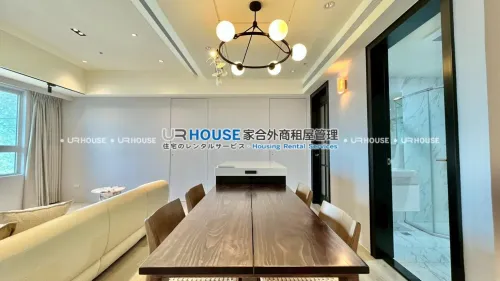 Apartment for rent NT$ 85 000 - Section 7, Chengde Road - 2 bedrooms