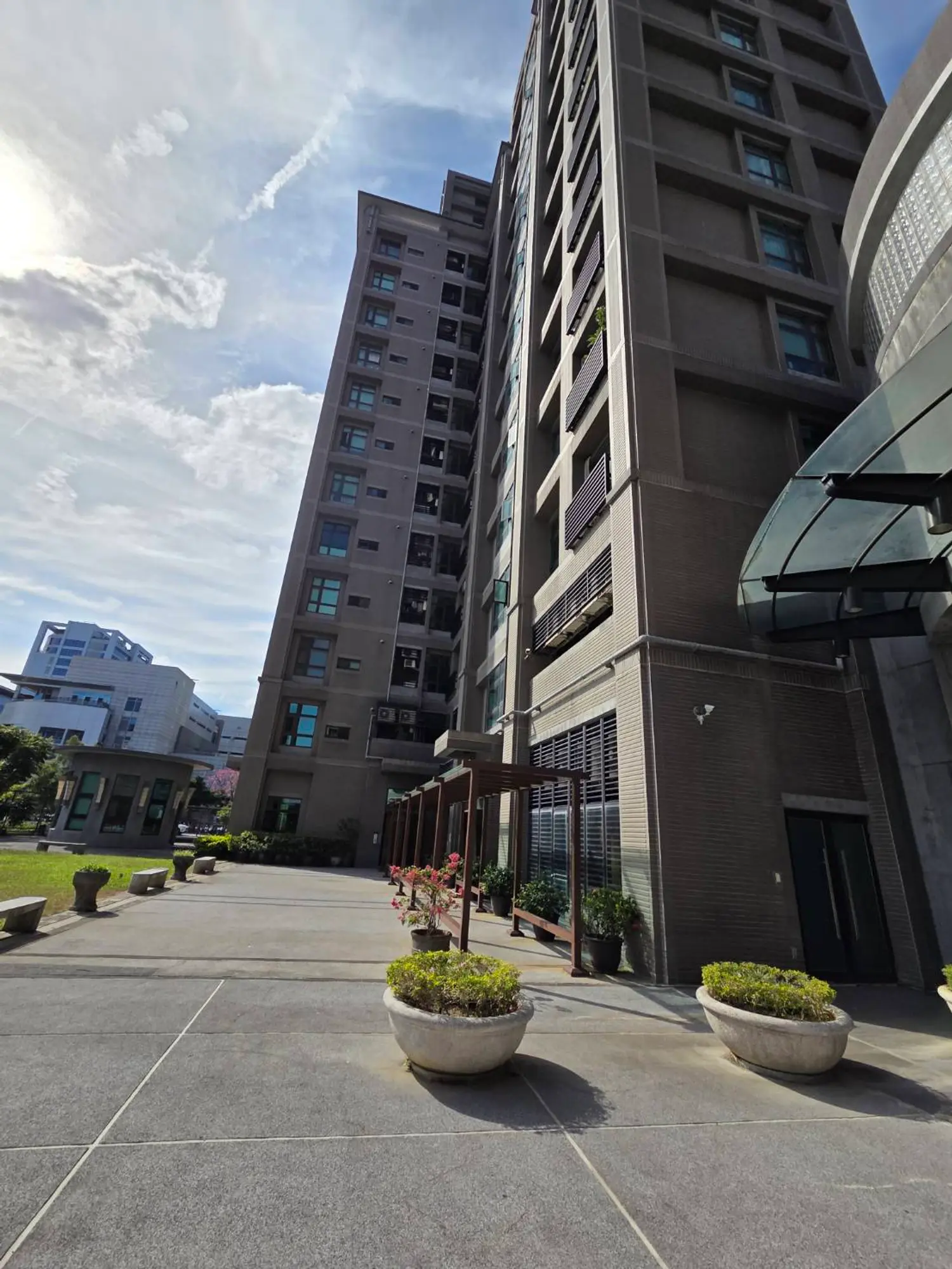 Private room for rent TWD 22 000 - 10 ping - Beitou District,Taipei City slide 1