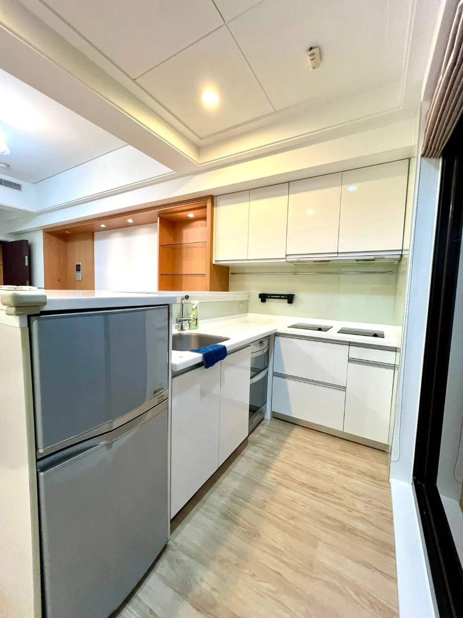 2 bedrooms apartment for rent TWD 50 000 - 19 ping - Shilin District,Taipei City slide 1