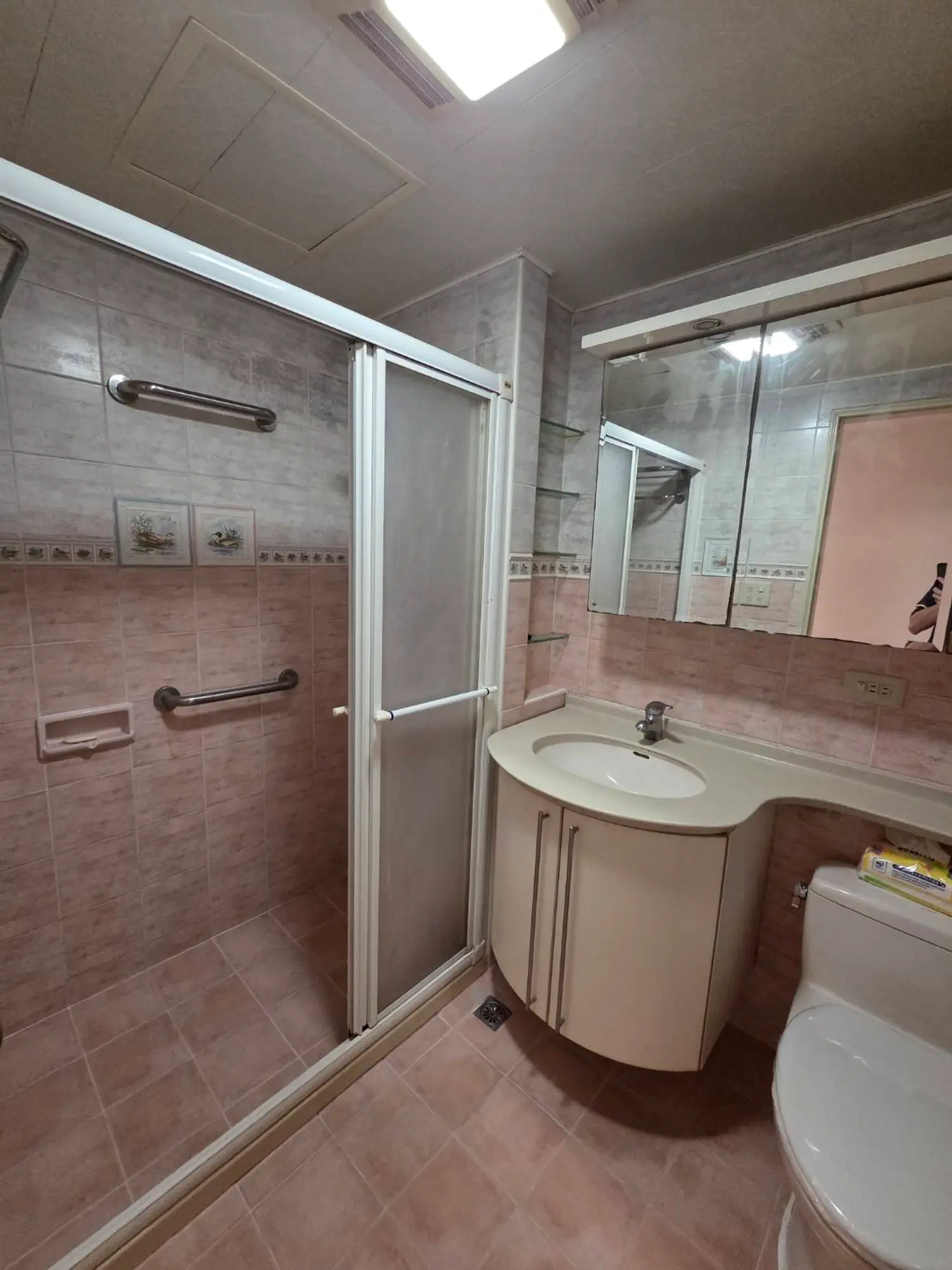 5 bedrooms apartment for rent TWD 68 800 - 90 ping - Shilin District,Taipei City slide 10