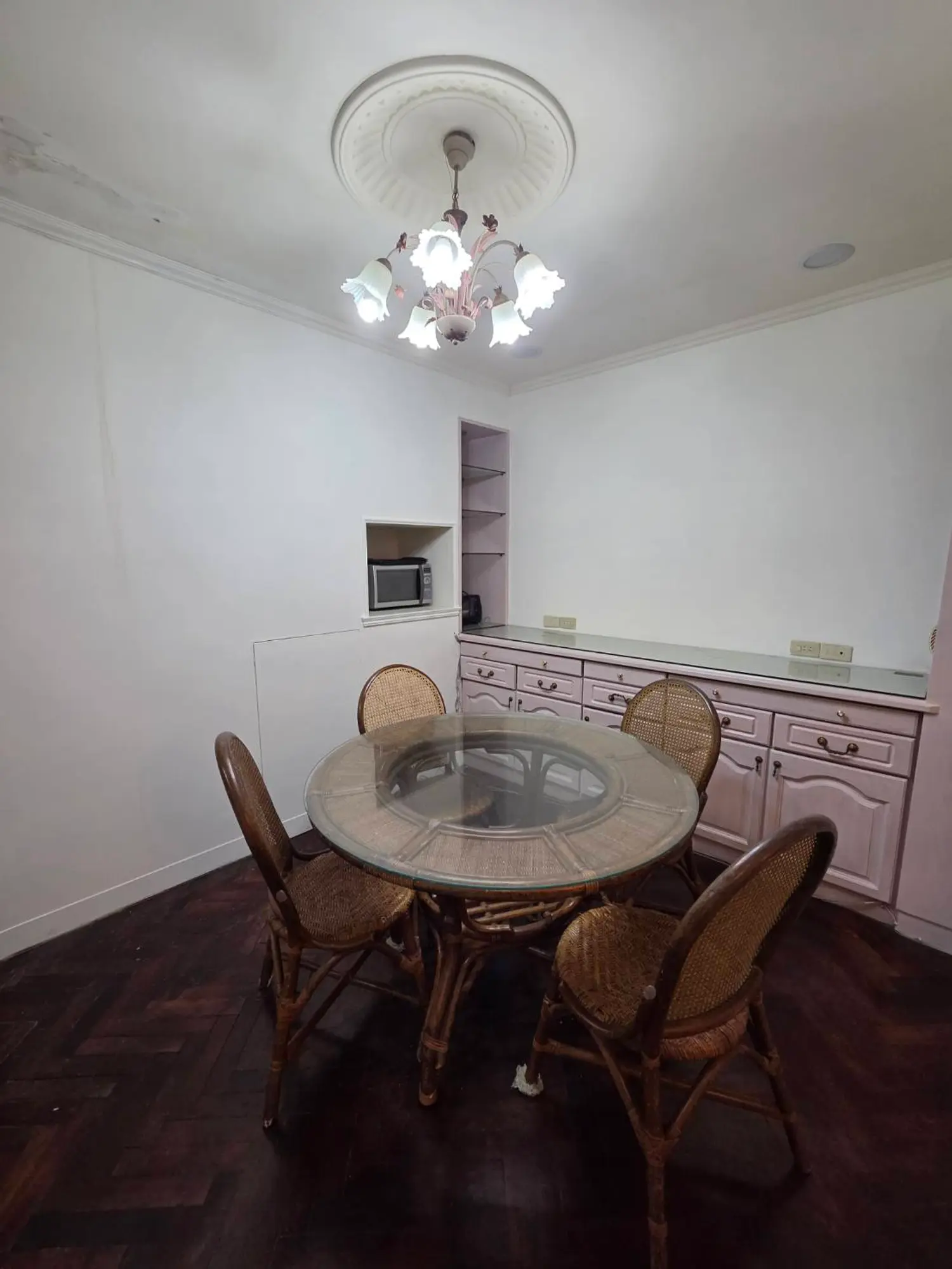 5 bedrooms apartment for rent TWD 68 800 - 90 ping - Shilin District,Taipei City slide 4