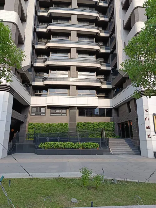 Apartment for sale TWD 11 500 000 - Lane 319, Section 3, Jianguo Road - 3 bedrooms