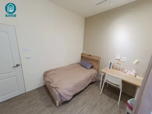 Private room for rent TWD 9 800 - Yingshi Road - 4 bedrooms