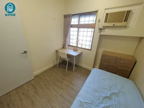 Private room for rent TWD 9 800 - Yingshi Road - 4 bedrooms