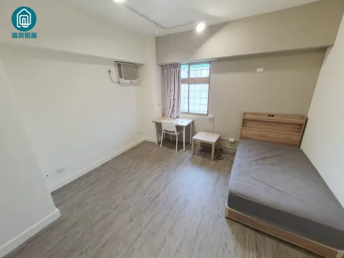 Private room for rent TWD 9 800 - Yingshi Road - 4 bedrooms
