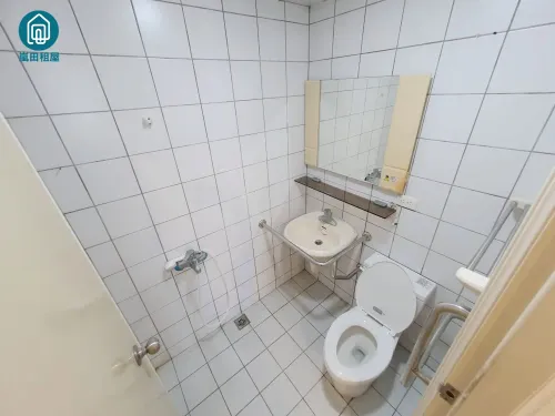 Private room for rent TWD 9 800 - Yingshi Road - 4 bedrooms