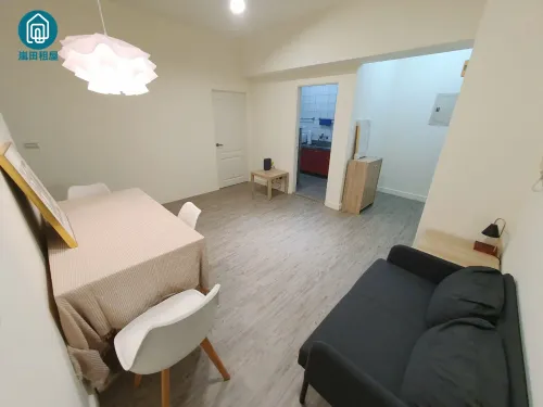 Private room for rent TWD 9 800 - Yingshi Road - 4 bedrooms