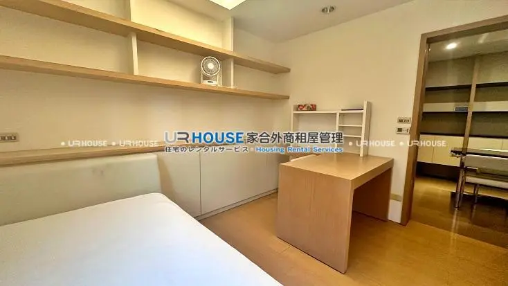 3 bedrooms apartment for rent in Xinyi District, Taipei City | TWD 135 000 | 38 ping slide 7