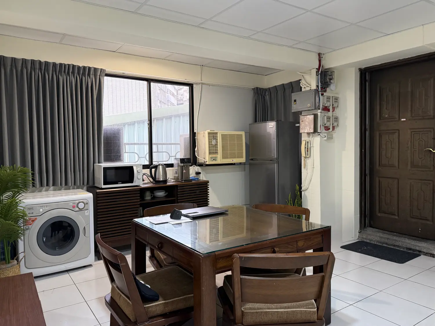 Room for rent TWD 20 000 - 6 ping - Daan District, Taipei City slide 4