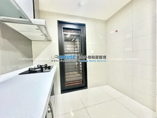 Apartment for rent TWD 40 000 - Section 1, Beixin Road - 2 bedrooms