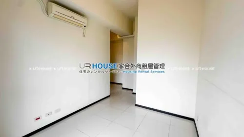 Apartment for rent TWD 45 000 -  - 1 room