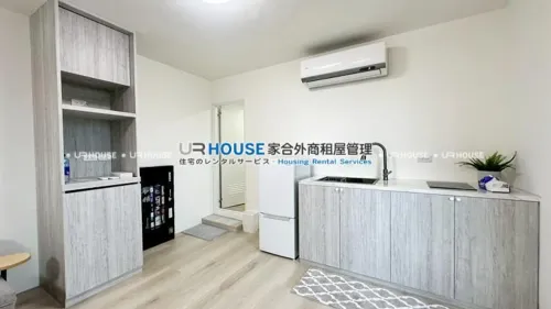 Private room for rent TWD 23 000 -  - 1 room