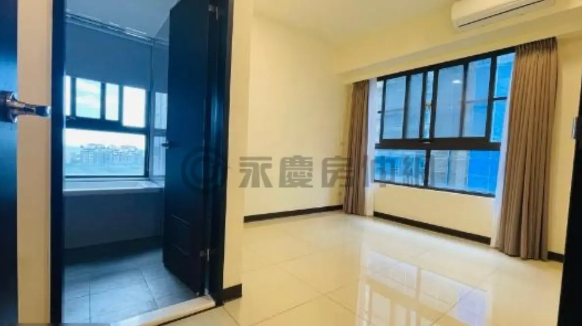 3 bedrooms apartment for sale in Tamsui District, New Taipei City | NT$ 14 980 000 | 21 ping slide 3