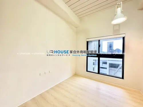 Apartment for rent TWD 40 000 - Section 1, Beixin Road - 2 bedrooms